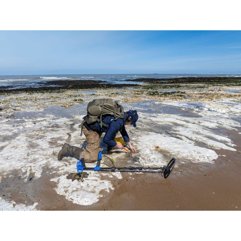 Garrett Vortex VX9 Metal Detector