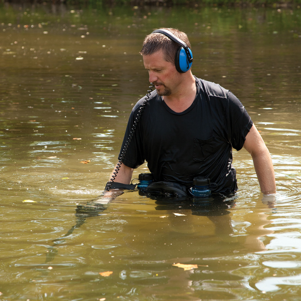 CSI Pro Ground Search Detector