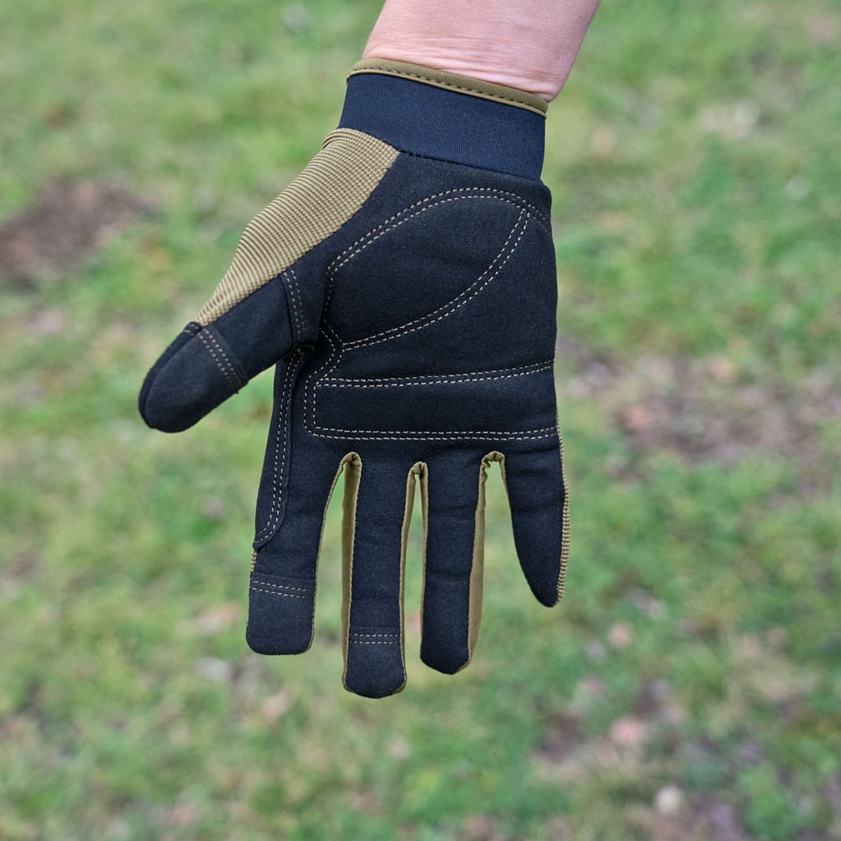 Garrett Detecting Gloves - Medium